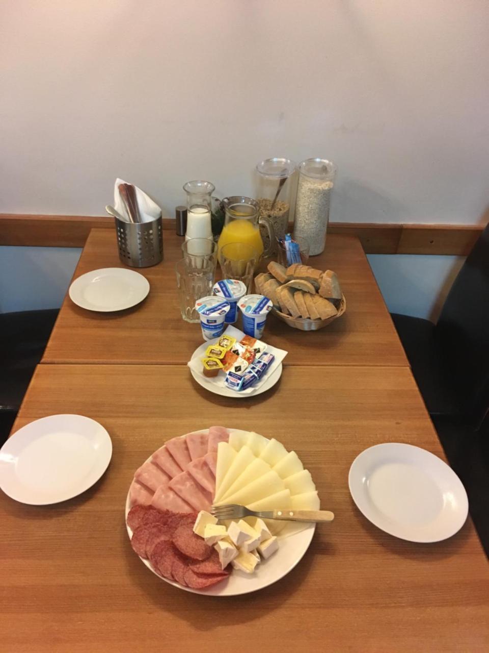 Penzion Nova Hospoda Praga Zewnętrze zdjęcie